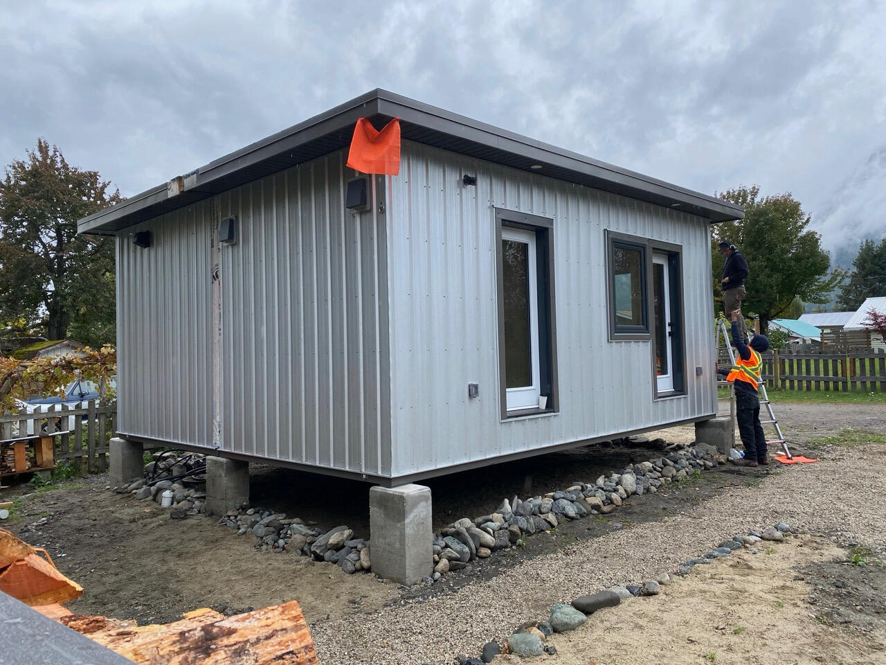 Connecting the Qbits